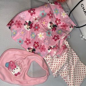 Baby girl accessories